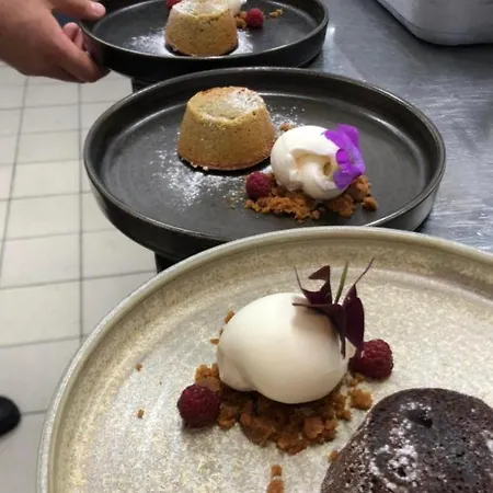 酒店 Vivi La Vita 地拉那