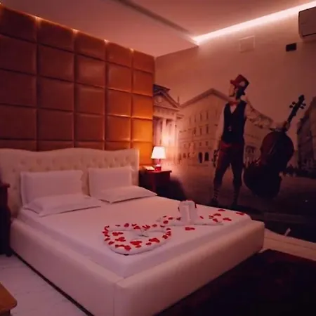 Vivi La Vita * 地拉那