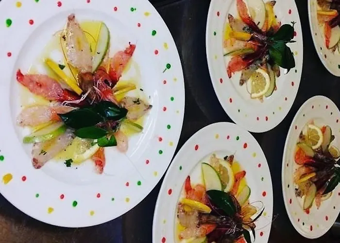 Vivi La Vita מלון *