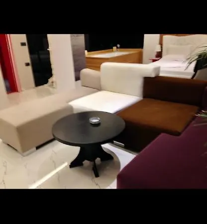 Hotel Vivi La Vita *