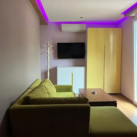 Vivi La Vita Hotel *