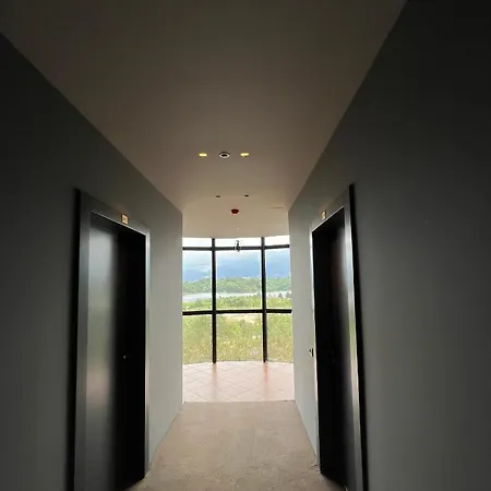 Hotel Vivi La Vita *